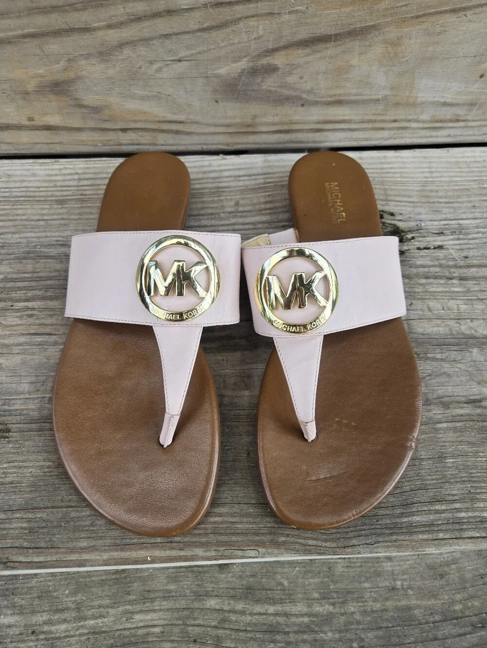 Michael Kors pink leather slip on designer sandals size 7.5 W in good condition